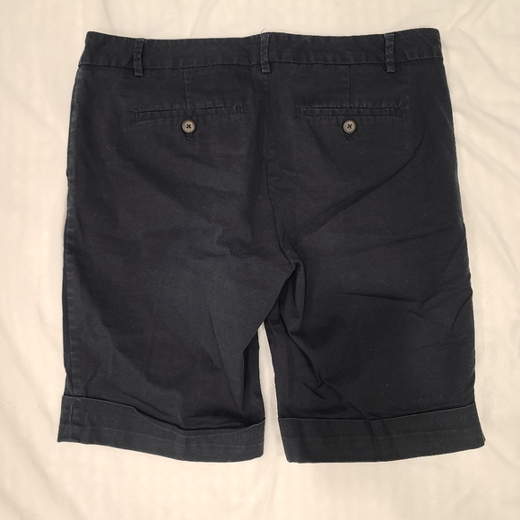 GAP Acid Wash Black Capris Size 8 - Picture 2 of 7